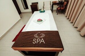 Hot stone massages, Swedish massages, Thai massages, sports massages - Hotel Crystal Rose Sylhet (Sylhet)