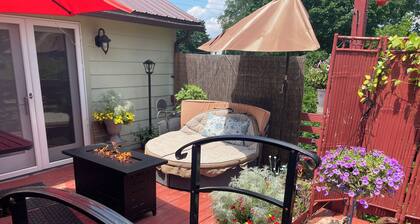 Charming "spa like" home with Hot Tub and Infrared Sauna