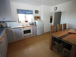 Dishwasher, highchair