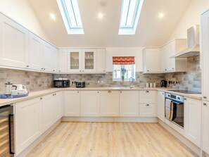 Geschirrspüler, Hochstuhl