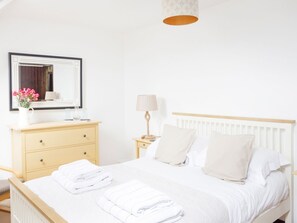 2 chambres, Wi-Fi gratuit, draps fournis