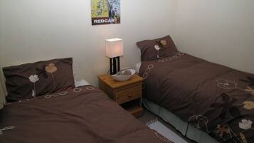 2 bedrooms, free WiFi, bed sheets