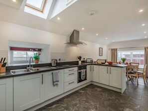 Dishwasher, highchair