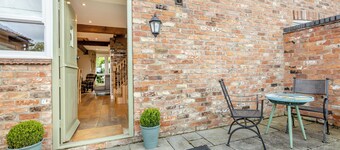 2 bedroom accommodation in Burgh Le Marsh