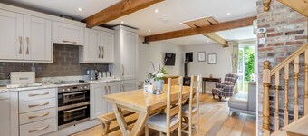 2 bedroom accommodation in Burgh Le Marsh