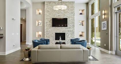 Luxurious Downtown Condo
