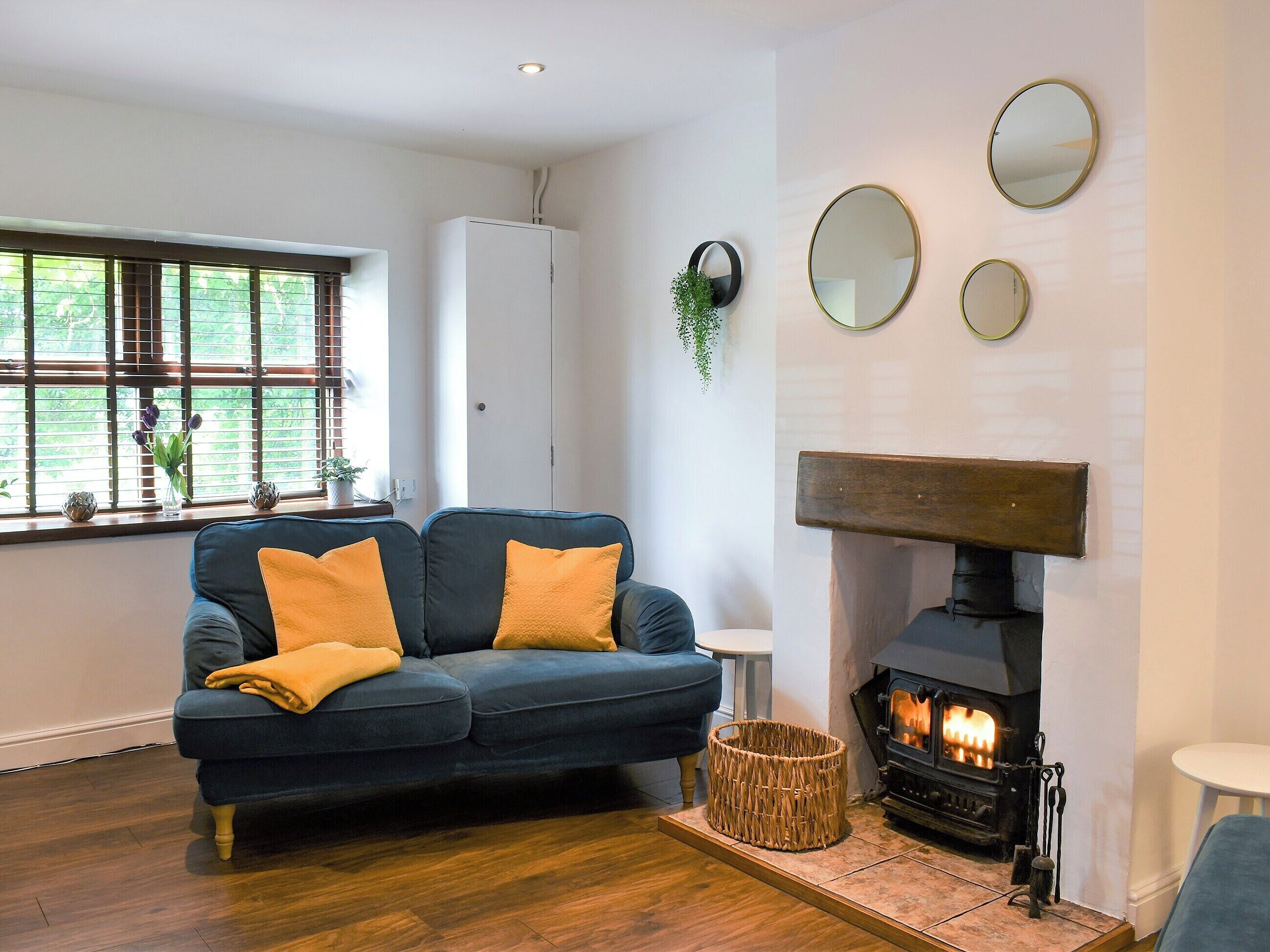 2 Bedroom Accommodation In Rhuddlan Near Rhyl - Rhyl