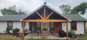 Exterior - Rustic Retreat
 (Stringtown)