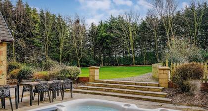 The Farmhouse at Ream Hills