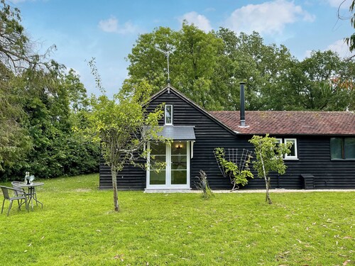 1 bedroom accommodation in Silton, Near Gillingham