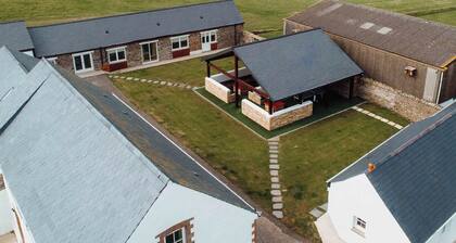 The Stables - UK32514