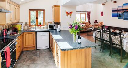 Dairymaids Cottage is a great place to holiday amongst friends and family.