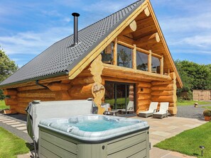 Terrace/patio - 1 bedroom accommodation in Hope, near Welshpool (Hope, near Welshpool)