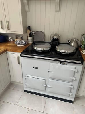 Ofen, Herdplatte, Geschirrspüler