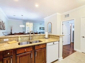Interior - Spacious 3BR Close to Disney (Davenport)