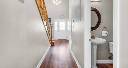 Beach Blast! Golf Cart Included! Pet Friendly!