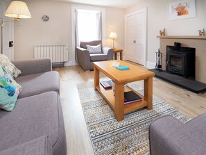TV, fireplace - 2 bedroom accommodation in Easter Ross (Easter Ross)