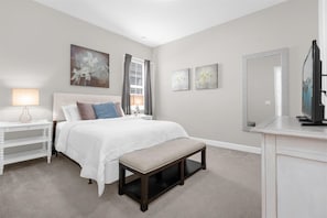6 habitaciones, escritorio, tabla de planchar con plancha y wifi gratis