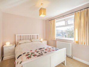 4 Schlafzimmer, kostenloses WLAN, Bettwäsche
