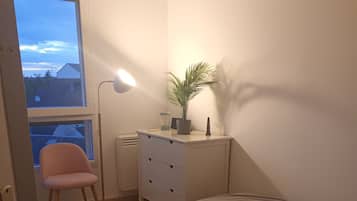 2 habitaciones, wifi gratis y ropa de cama