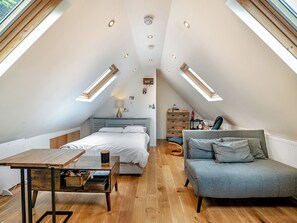 1 chambre, accès au Wi-Fi (inclus), literie fournie