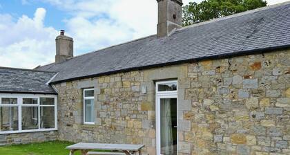 3 bedroom accommodation in Belford, near Bamburgh