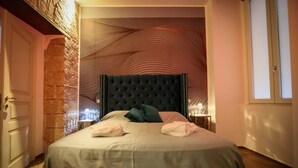 高級套房 | 1 間臥室、義大利 Frette 床單、高級寢具、隔音