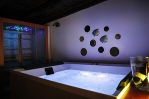 Indoor pool - Petramare Charming House  (Salerno)