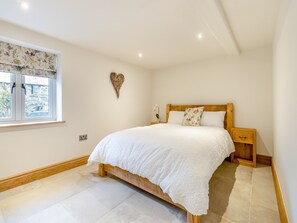 2 bedrooms, free WiFi, bed sheets - 2 bedroom accommodation in Bala (Bala)