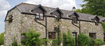 4 bedroom accommodation in Dunterton, near Tavistock