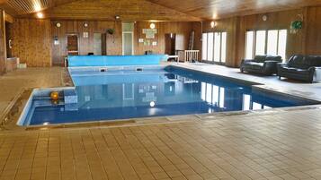 Piscine couverte