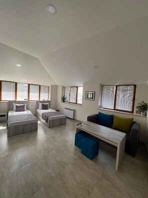 Free WiFi, bed sheets -  Menua by Horizon Hotels, Yerevan (Yerevan)