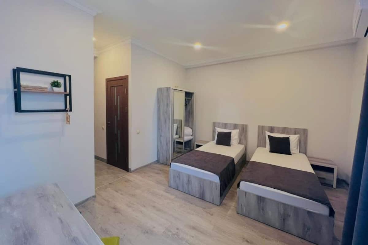 Standaard kamer, 1 twee- of 2 eenpersoonsbedden | 1 slaapkamer, gratis wifi, beddengoed