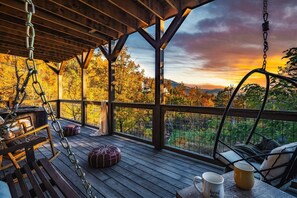 Terrace/patio - Kiki's Cabin: Fire Pit Nights & Hot Tub Bliss! (Sevierville)