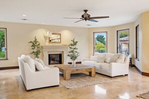 Smart TV, fireplace, stereo - Villa Allegria: Luxury Estate w/ Pool & Game Room (Templeton)