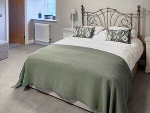 2 chambres, Wi-Fi gratuit, draps fournis