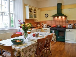 Geschirrspüler, Hochstuhl