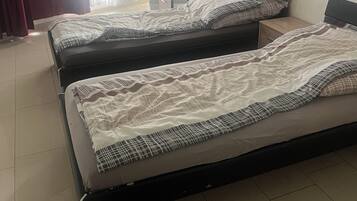 2 Schlafzimmer, Bügeleisen/Bügelbrett, WLAN, Bettwäsche