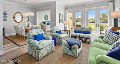 Sawgrass Country Club - 26 Tifton Way - Stunning Golf Course Views!