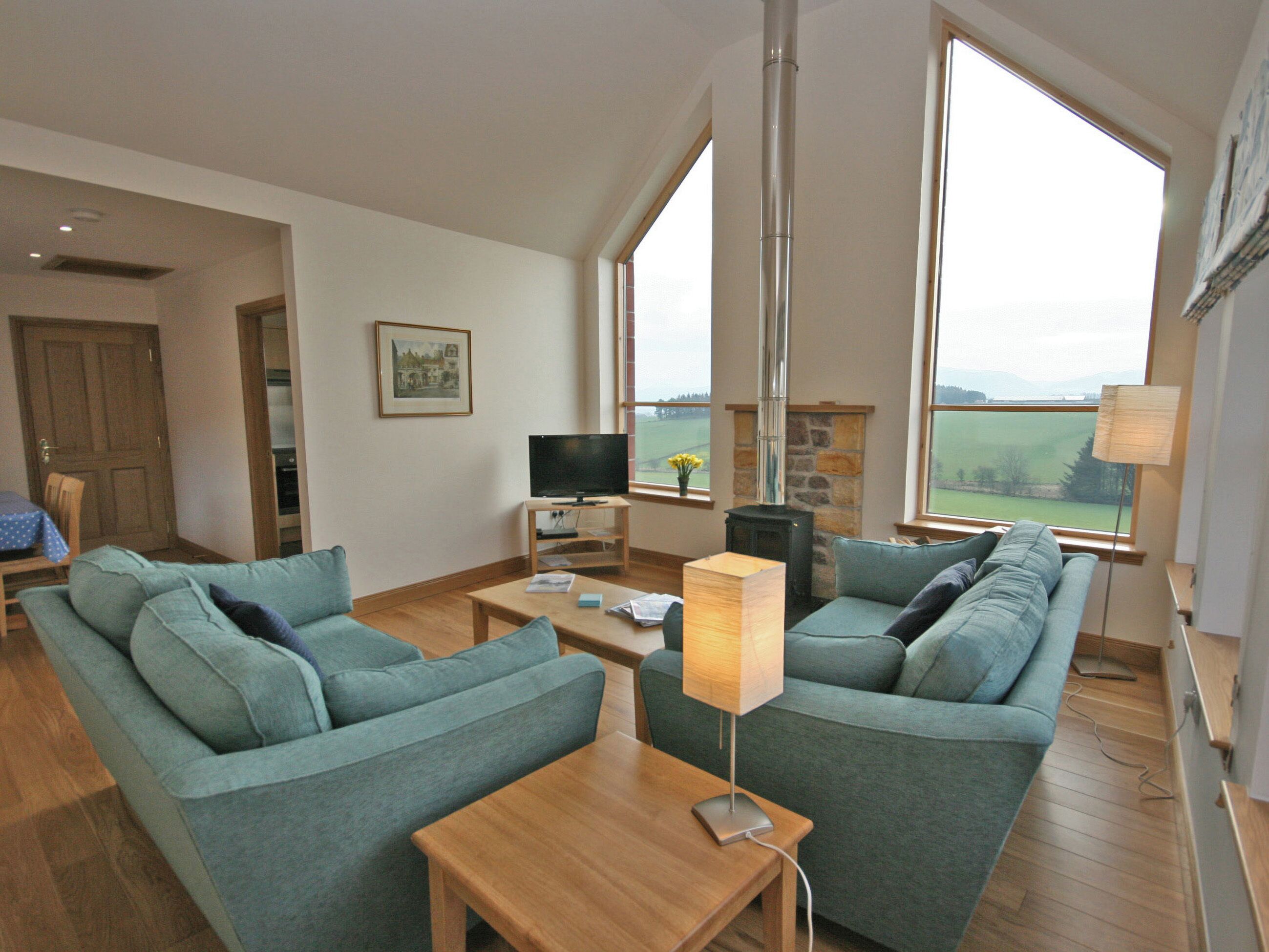1 Bedroom Accommodation In Glenfarg - Fife