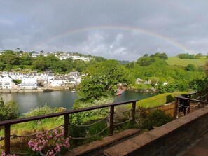 Property grounds - 4 bedroom accommodation in Bodinnick, Fowey (Bodinnick, Fowey)