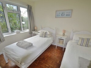 4 Schlafzimmer, kostenloses WLAN, Bettwäsche