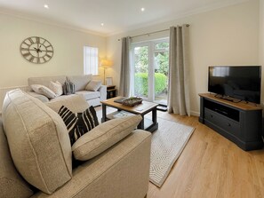 Living area - 1 bedroom accommodation in Braithwaite (Braithwaite)