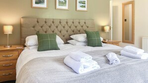 1 bedroom, WiFi (free), bed sheets - 1 bedroom accommodation in Braithwaite (Braithwaite)