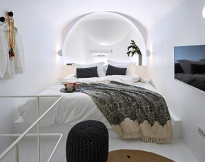 1 slaapkamer, een kluis op de kamer, een strijkplank/strijkijzer
