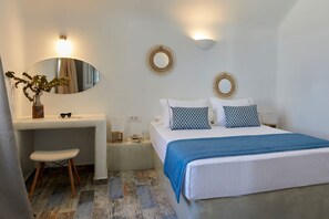 2 bedrooms, in-room safe, iron/ironing board, free WiFi