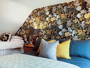 3 bedrooms, free WiFi, bed sheets