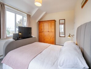 3 makuuhuonetta, ilmainen Wi-Fi, vuodevaatteet