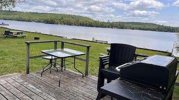 Basic Cottage, Beach View | Terrace/patio