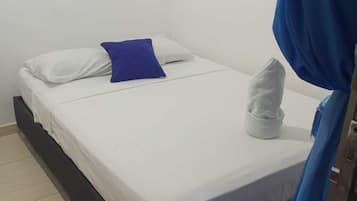 Habitación cuádruple básica | Wifi gratis